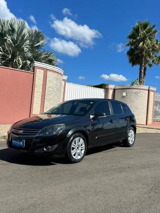CHEVROLET VECTRA 2.0 MPFI GT HATCH 8V FLEX 4P MANUAL